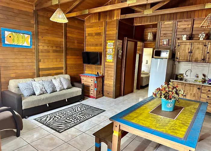 Cabana Com Piscina - 5 Min A Pe Da Praia - Porto Belo